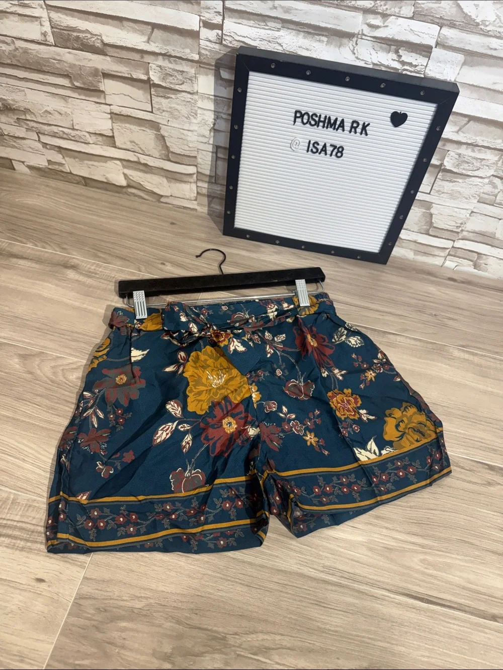 DOLAN by Anthropologie XS Brindley Floral Shorts